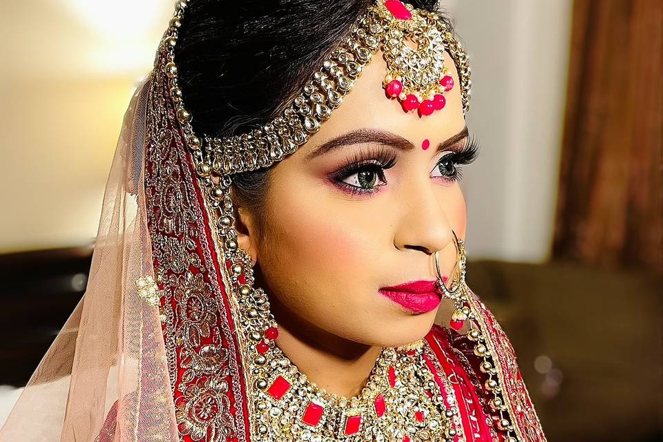 Chandni Makeovers