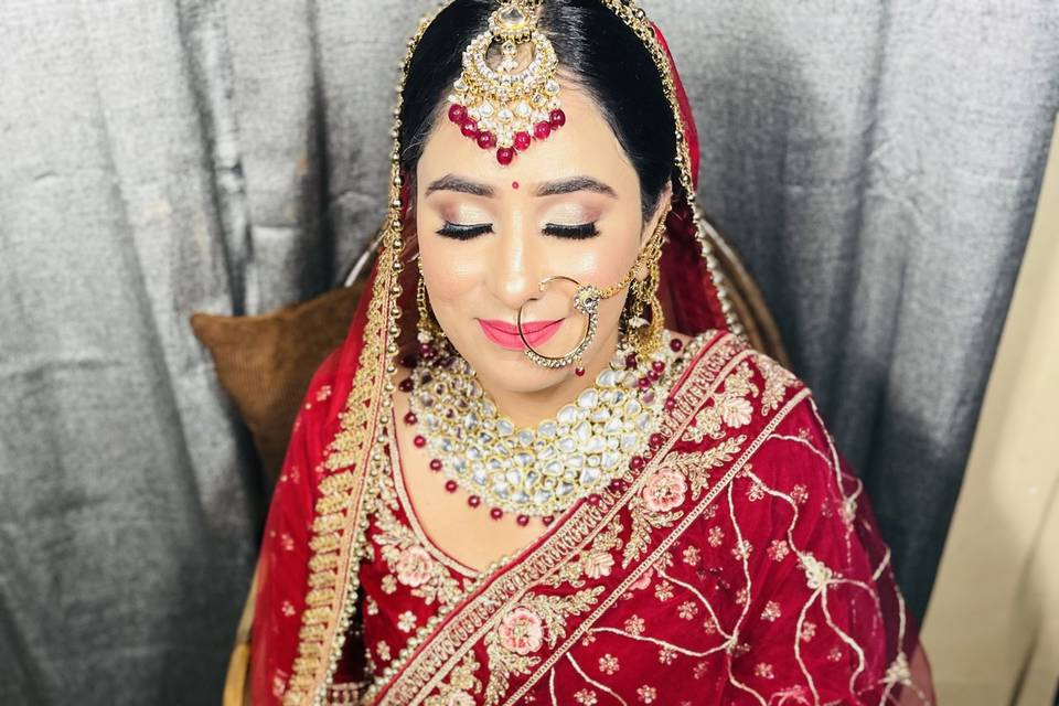 Chandni Makeovers