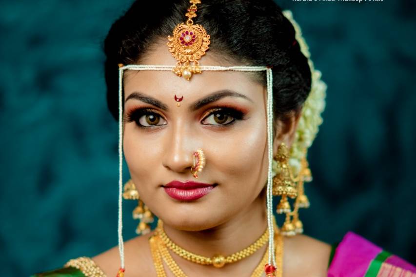 Maharashtian Makeup Look