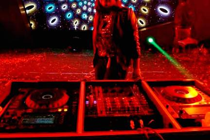 DJ Emkaur