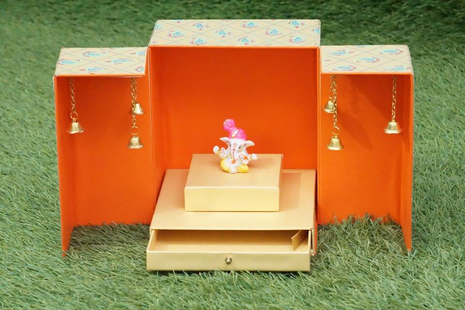 Temple gift box