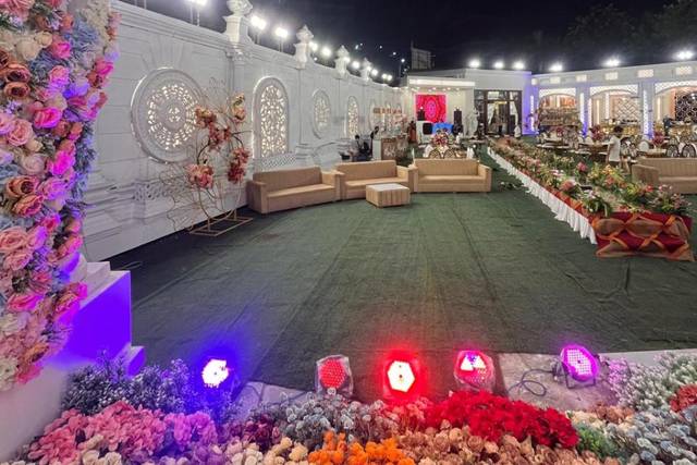 Lawn area