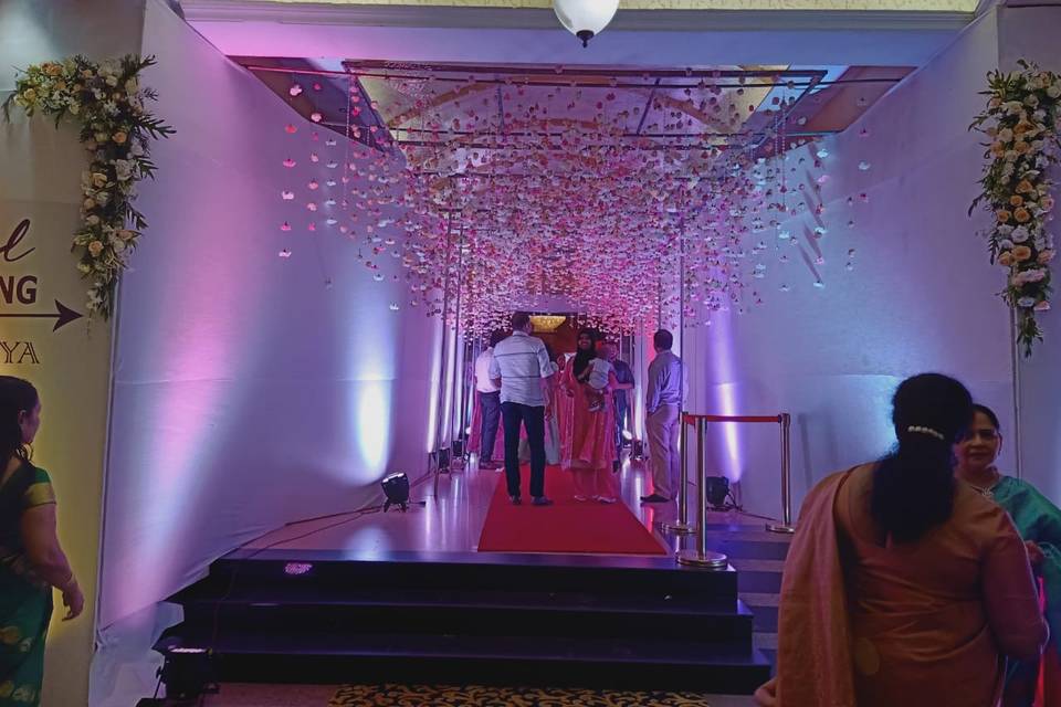 Entrance decor