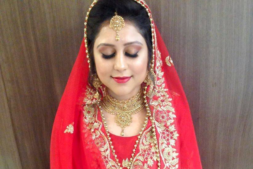 Bridal makeup