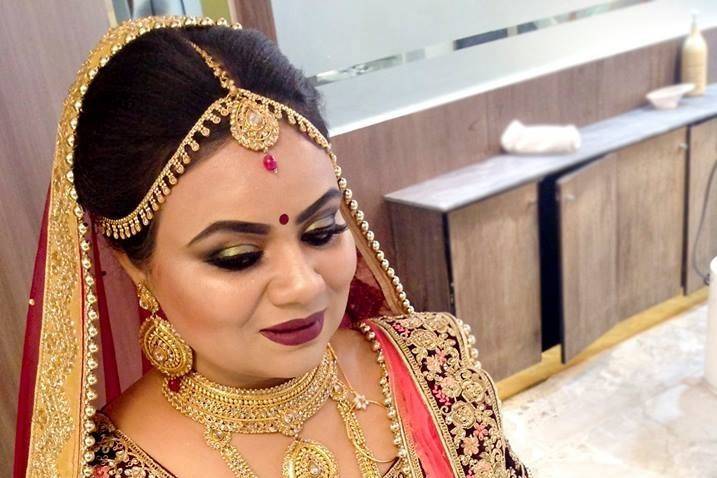 Bridal makeup