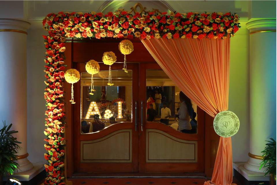 Entrance decor