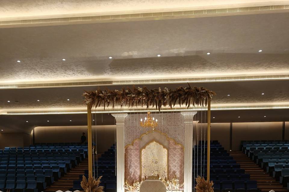 Bridal Mancha/mandap/Manavara