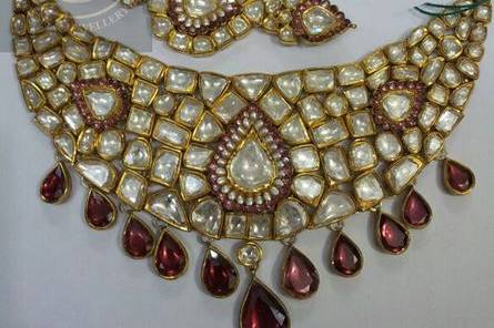 Divine Gems and Jewellery