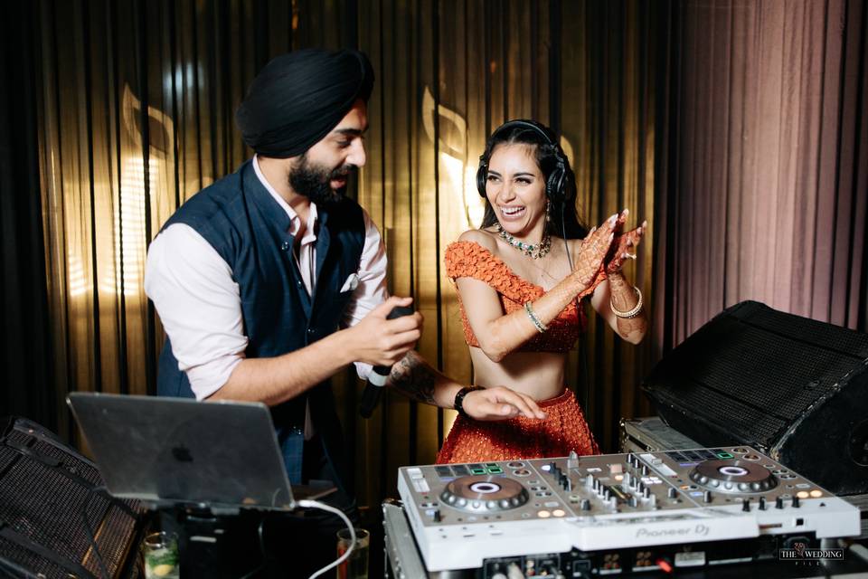 Dj Sukhbir for SundownerSoiree