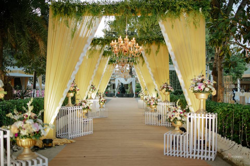 Wedding entrance decor