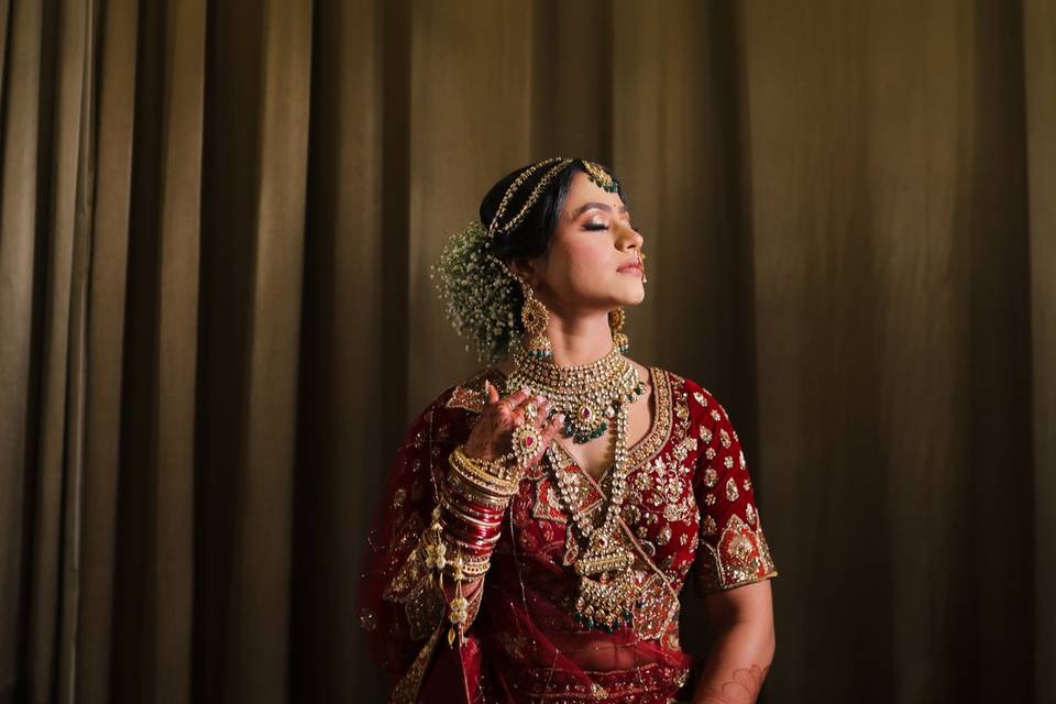 Upasna - The Royal Bride