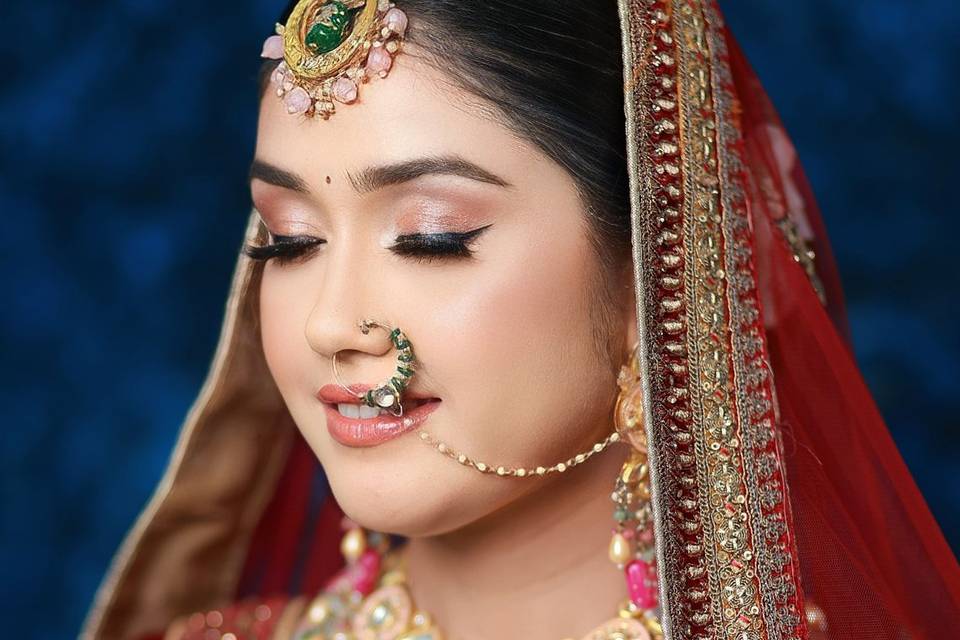 Makeup by Smita Pandit
