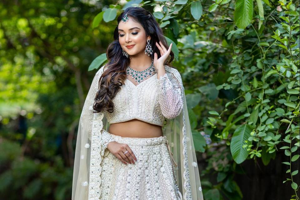 Makeup by Smita Pandit