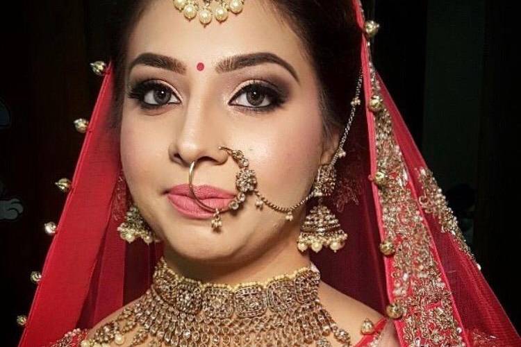 Bridal makeup