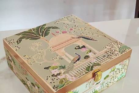 Customised gift