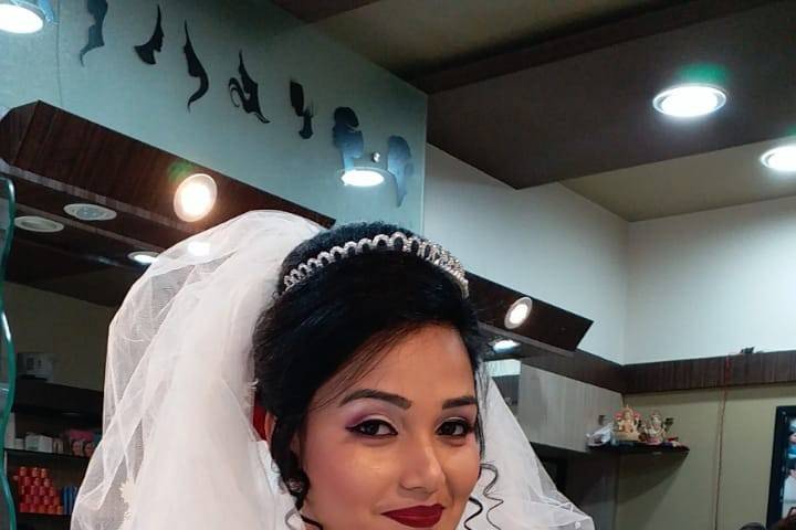 Bridal makeup