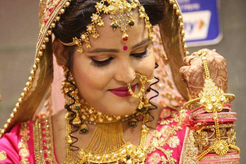 Bridal makeup