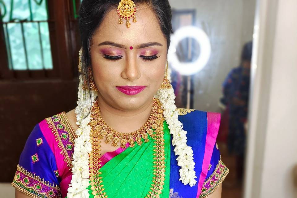 Mugurtham makeup