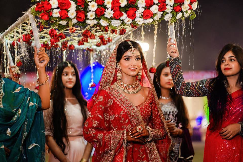 Bride Arrivals