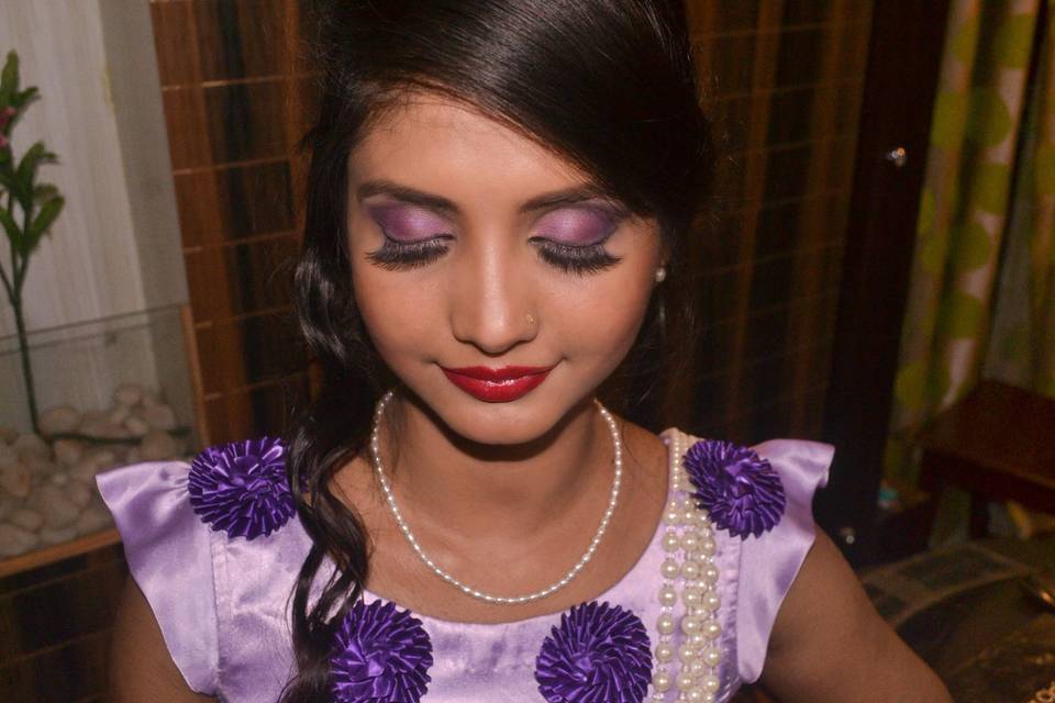 Party makeup