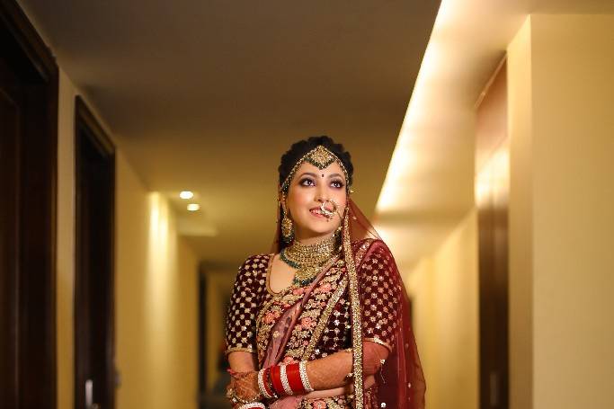 Sudhir Bhai Saree Wala - 'To love and to cherish, from this day forward, in  this world and the next' Drishti Bhakri (@drishbae) in a crimson red tulle  and silk lehenga. The