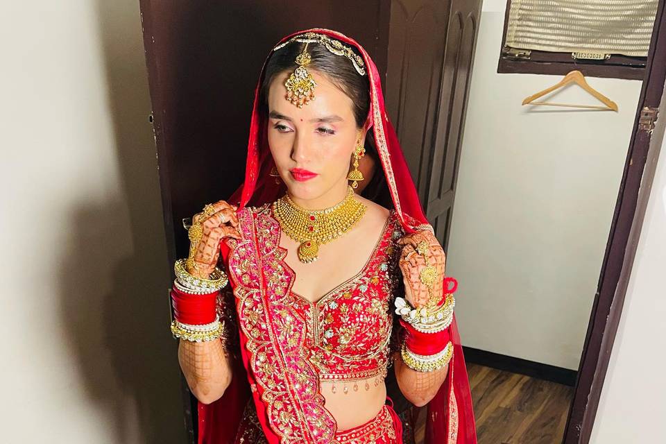 Bridal look