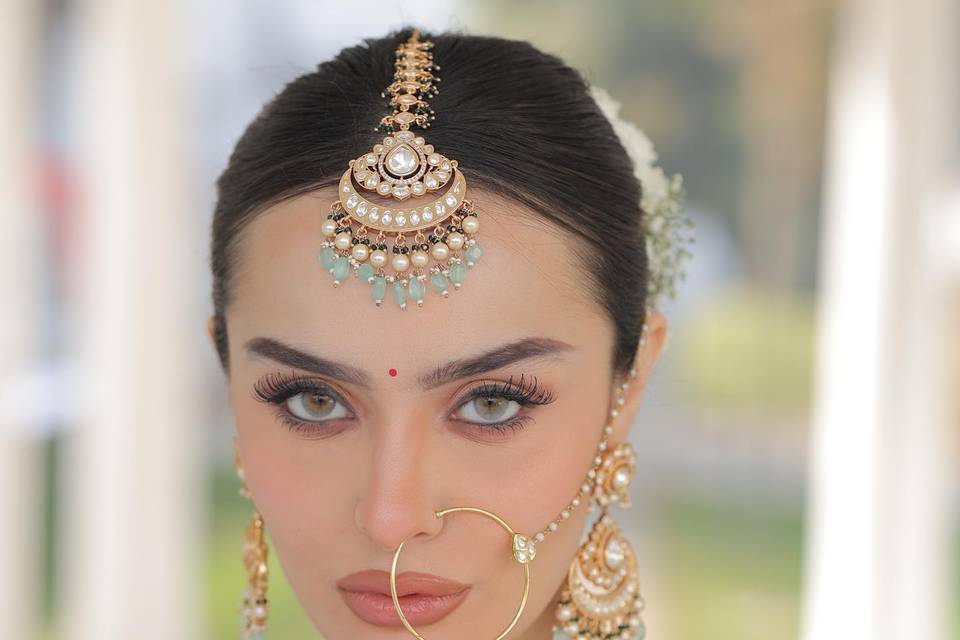 Bridal look