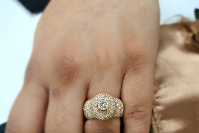 Customize Diamond Ring