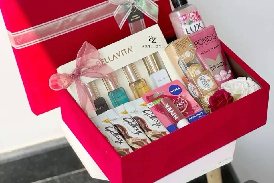 Hamper