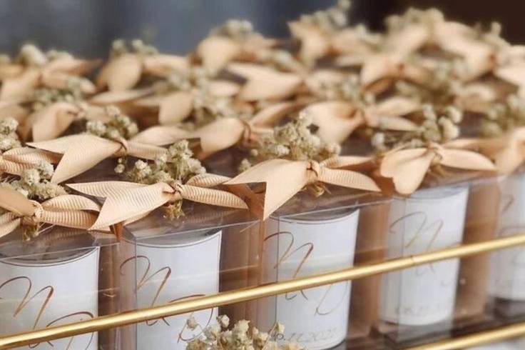 Candle Hamper