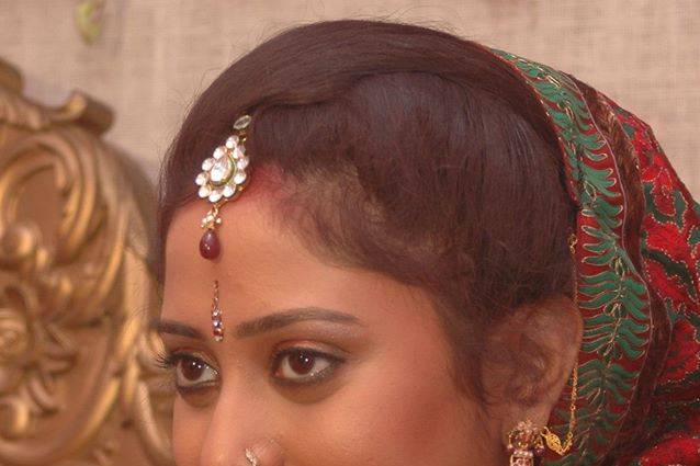 Bridal makeup