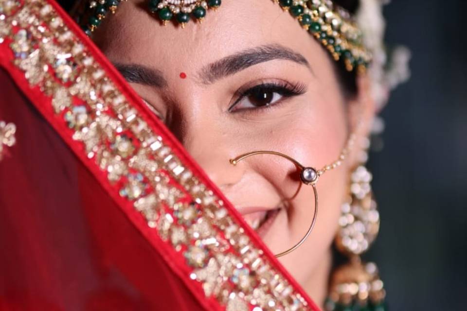 Soft bridal makeup