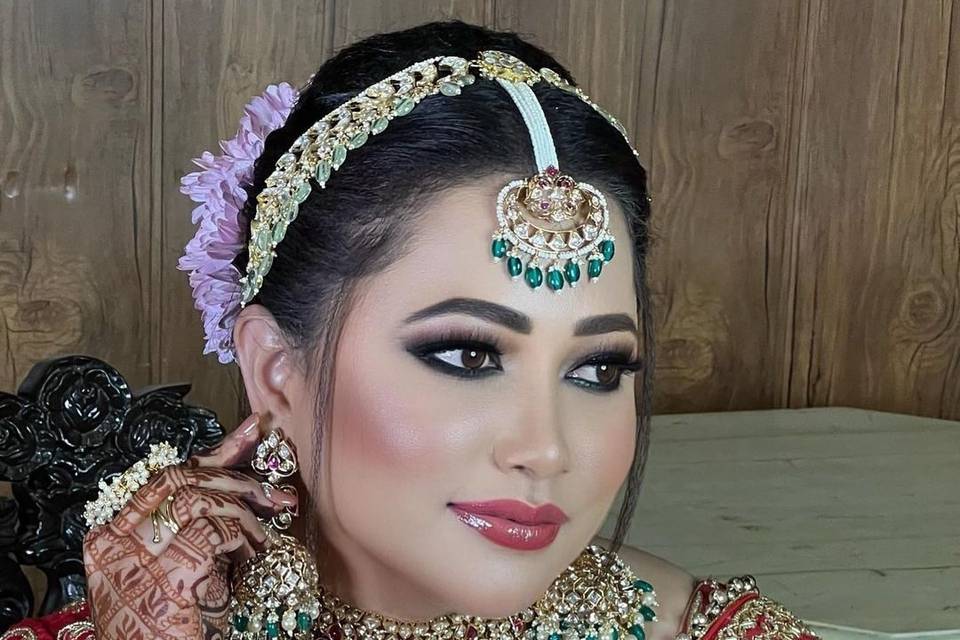 Bridal makeup