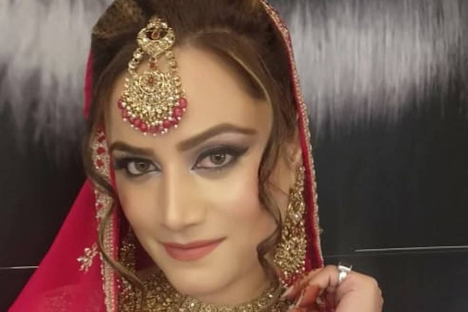 Bridal makeup