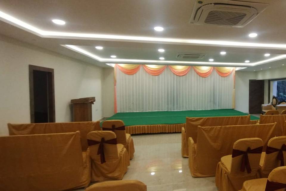 Banquet hall