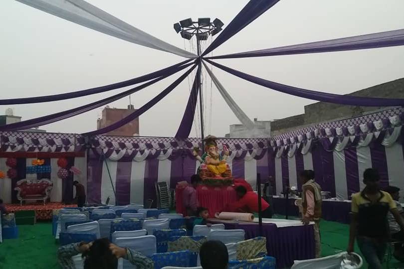 Wedding tent setup