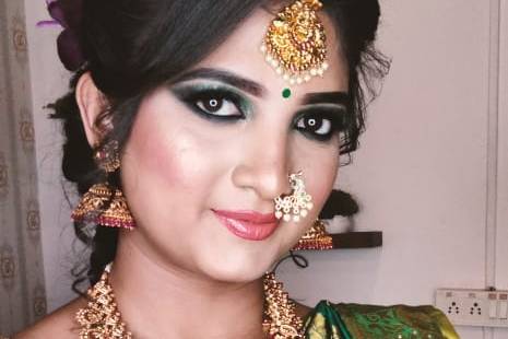 Deepa's Makeover Artistry
