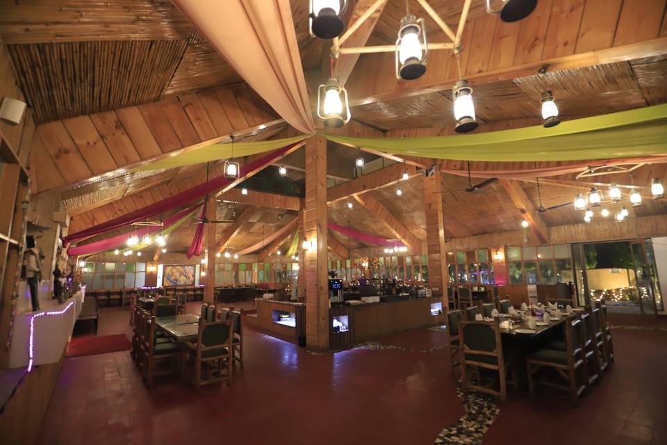 Hut Theme Restaurant