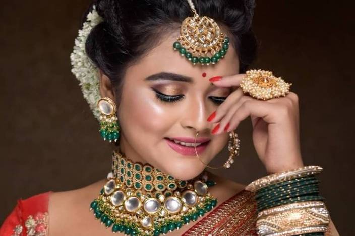 Bridal makeup