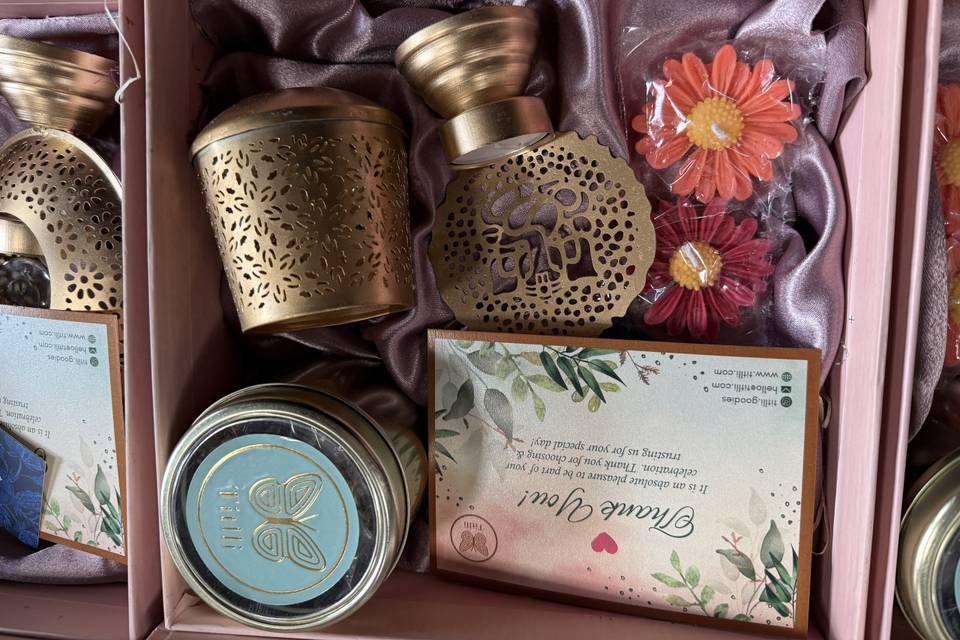 Making gift hampers ...