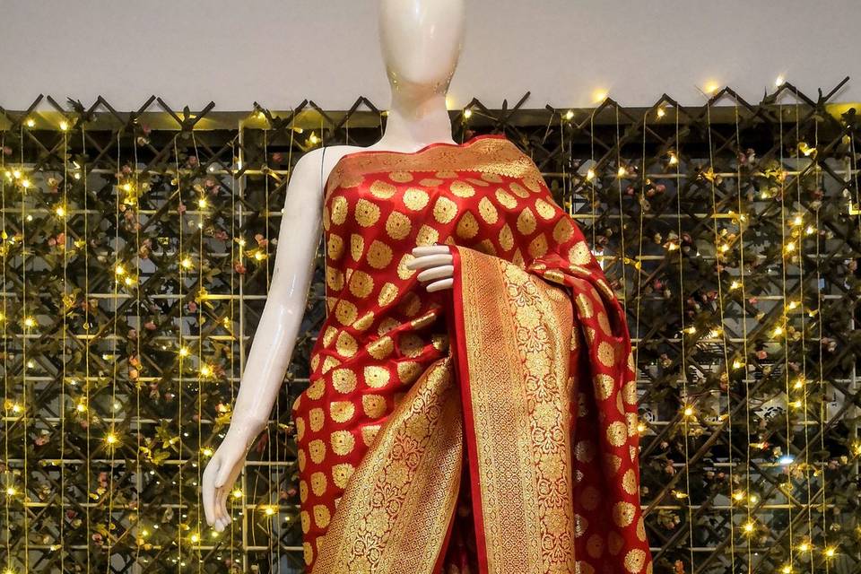 SAREE