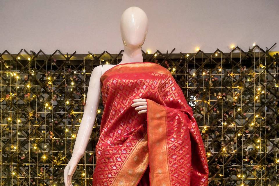 SAREE