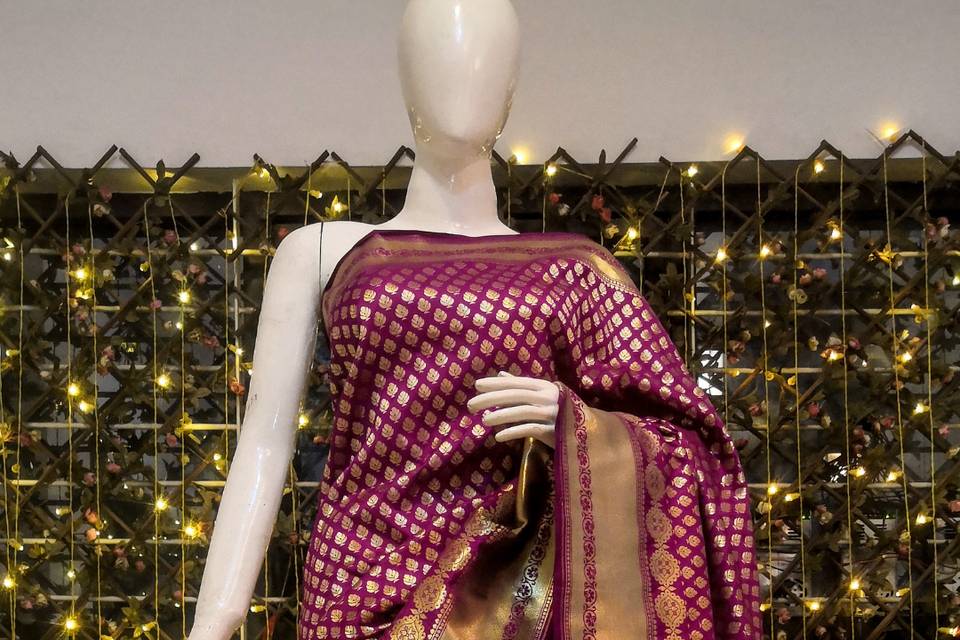 SAREE