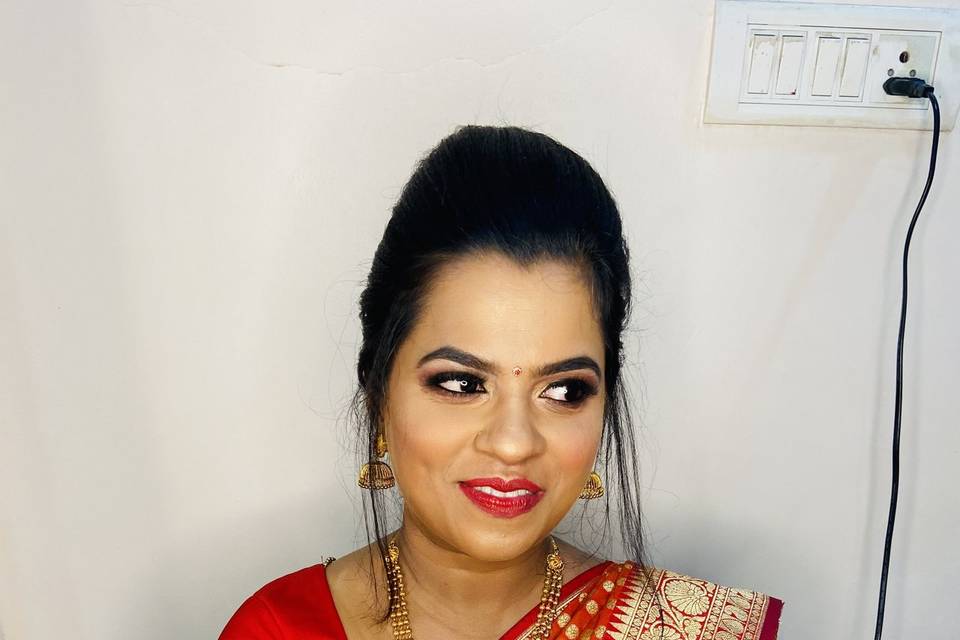 Pooja makeup