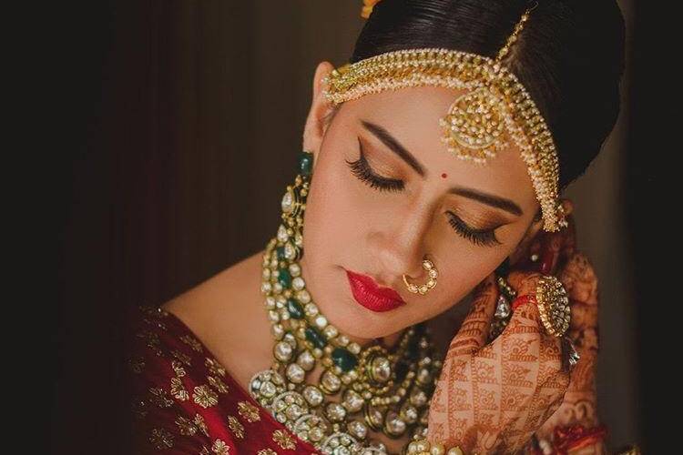 Bridal makeup