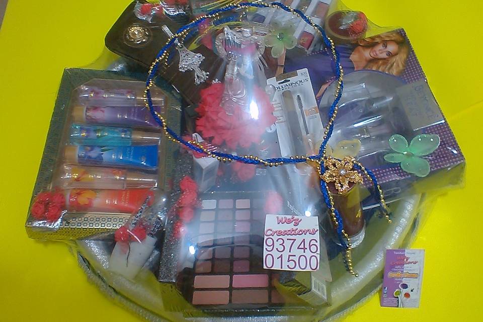 Cosmetics gift packing crafts