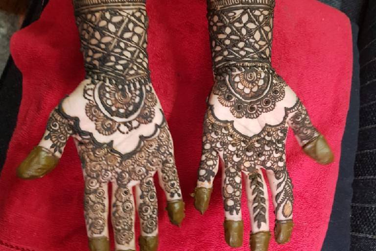 Bridal Mehandi Artist Atmiyata Jain