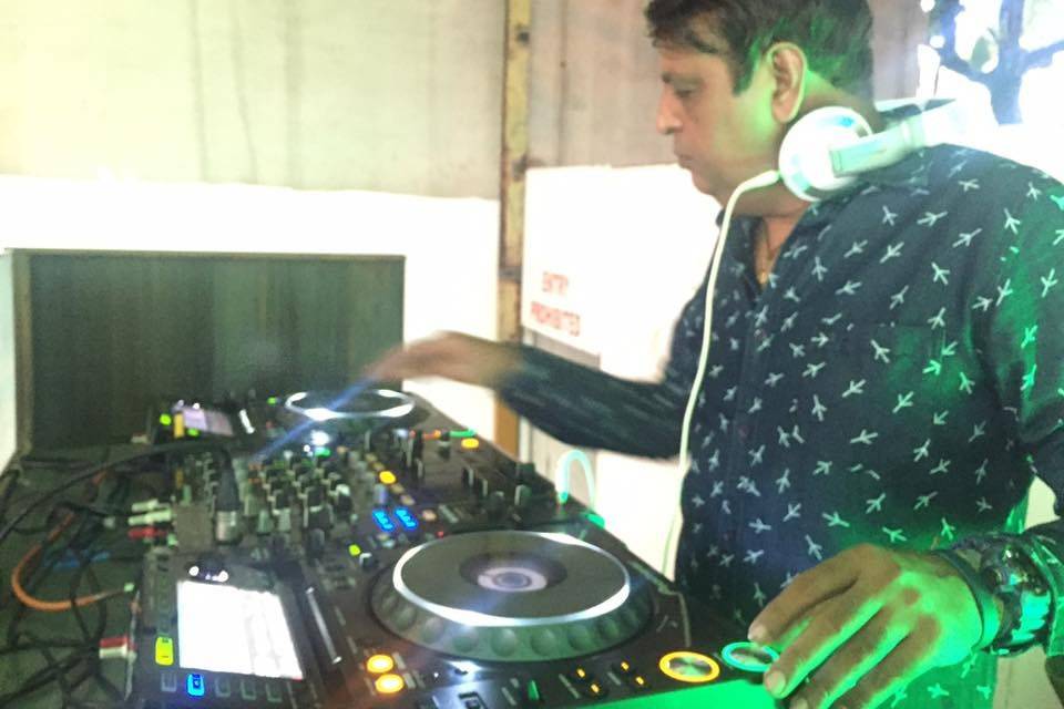 DJ Sulaiman
