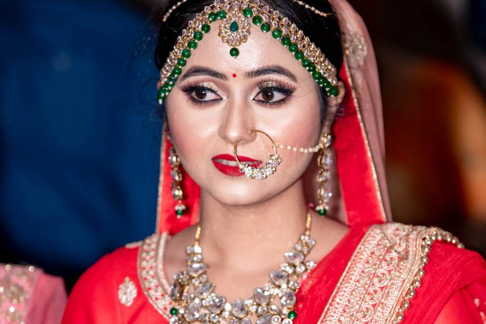 Bridal makeup