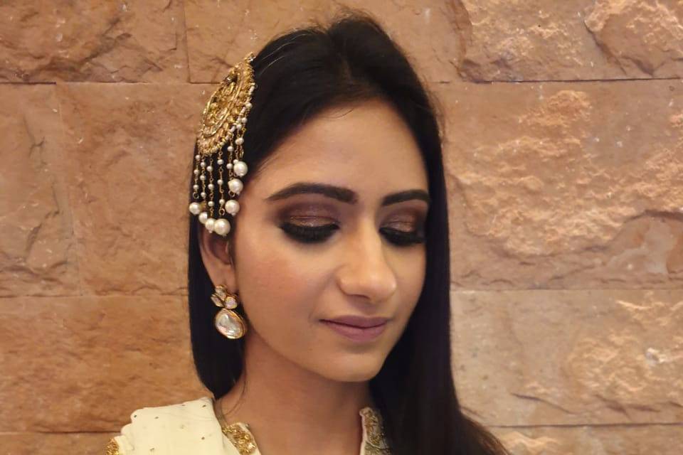 Bridal makeup